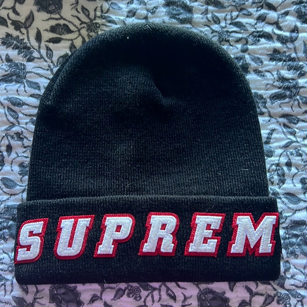 Supreme Beanie